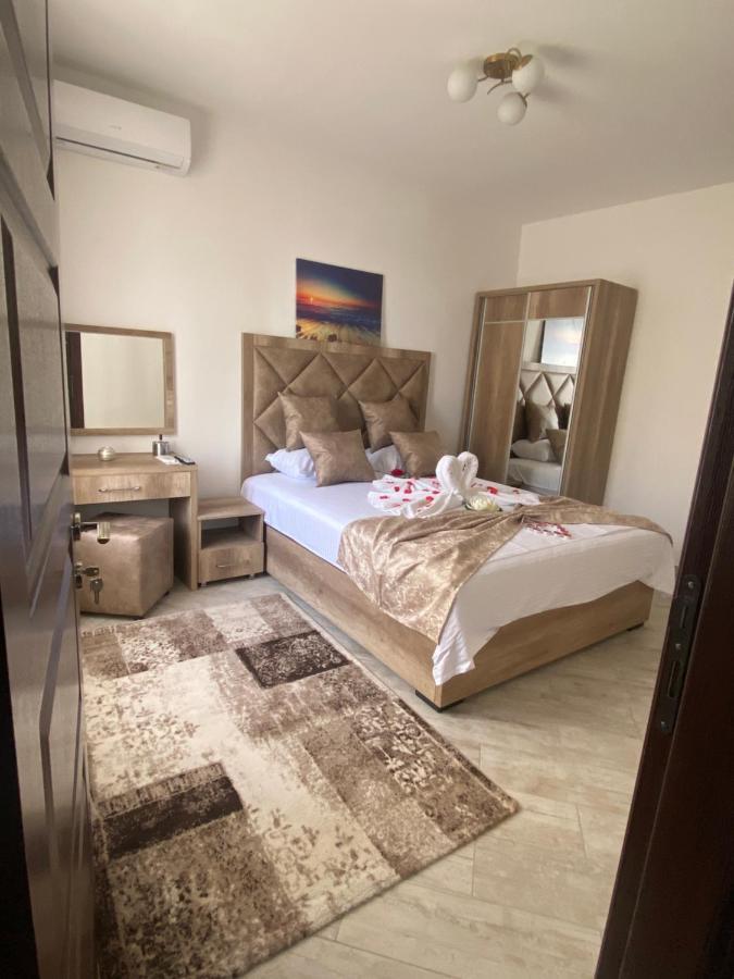 Apartments Gusar Ulcinj Ngoại thất bức ảnh