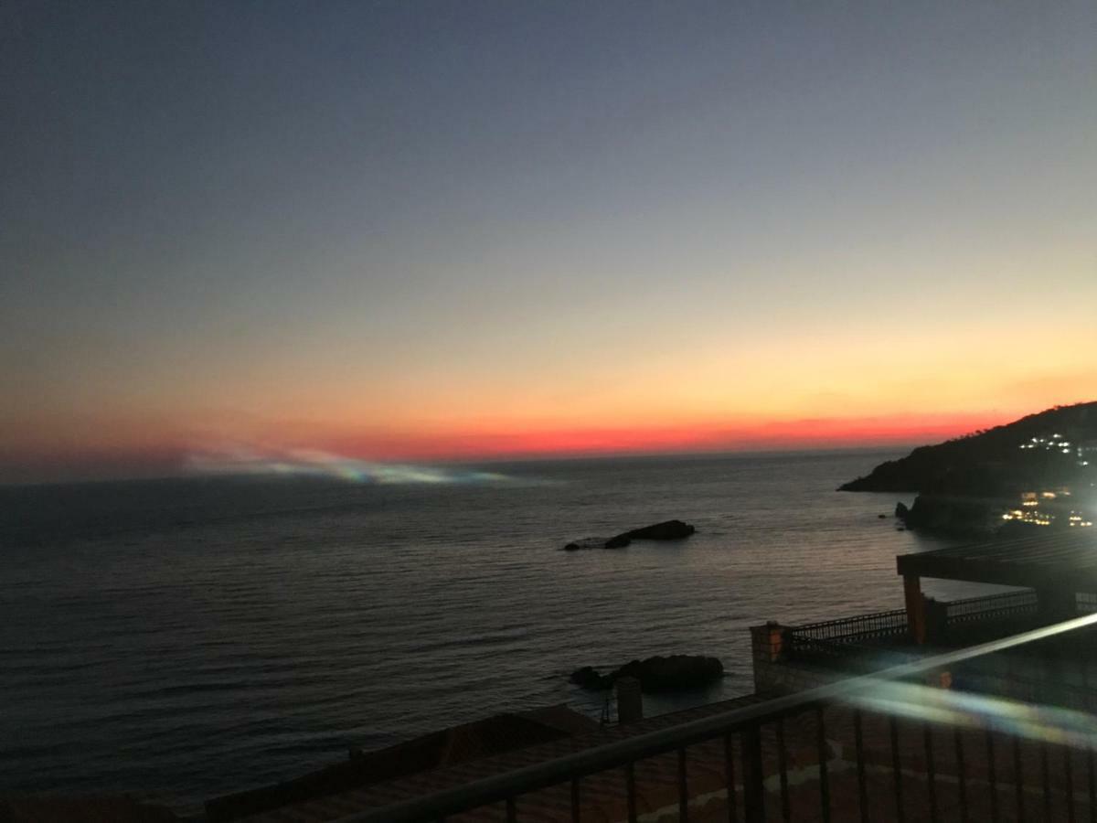 Apartments Gusar Ulcinj Ngoại thất bức ảnh